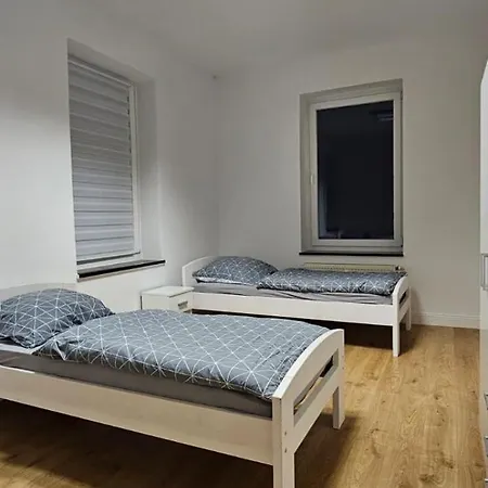 Perle Mit Wasserblick Fuer 1-8 Gaeste Quarto em Acomodações Particulares Kiel